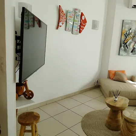 Apartment Couleurs Des Iles , Frejus-plage