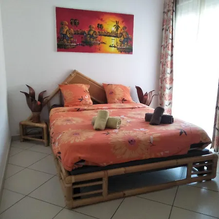 Couleurs Des Iles , Frejus-plage * Frejus