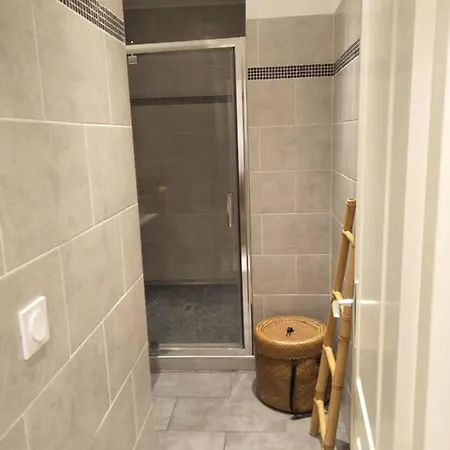 Couleurs Des Iles , Frejus-plage *